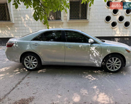 Сірий Тойота Камрі, об'ємом двигуна 2.36 л та пробігом 294 тис. км за 8700 $, фото 10 на Automoto.ua