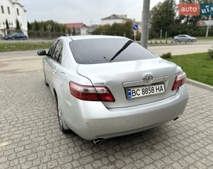 Сірий Тойота Камрі, об'ємом двигуна 3.5 л та пробігом 299 тис. км за 6900 $, фото 15 на Automoto.ua