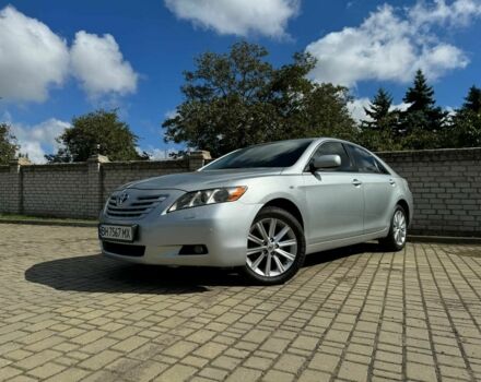 Серый Тойота Камри, объемом двигателя 2.4 л и пробегом 294 тыс. км за 8500 $, фото 1 на Automoto.ua