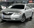 Серый Тойота Камри, объемом двигателя 3.5 л и пробегом 299 тыс. км за 8400 $, фото 1 на Automoto.ua