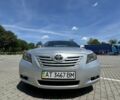 Серый Тойота Камри, объемом двигателя 2.4 л и пробегом 249 тыс. км за 6700 $, фото 5 на Automoto.ua