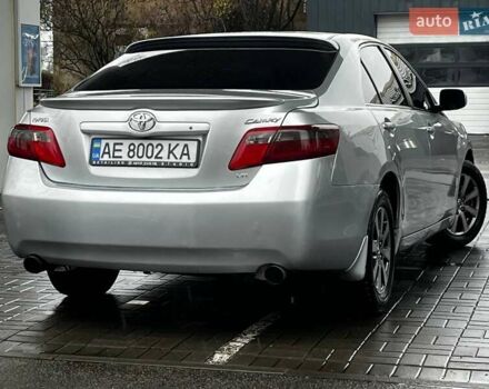 Серый Тойота Камри, объемом двигателя 3.5 л и пробегом 299 тыс. км за 8400 $, фото 5 на Automoto.ua