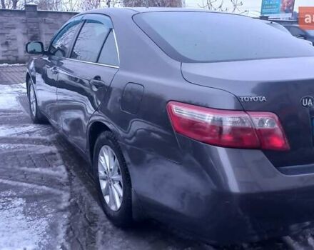 Серый Тойота Камри, объемом двигателя 2.36 л и пробегом 305 тыс. км за 7800 $, фото 15 на Automoto.ua