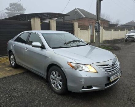 Сірий Тойота Камрі, об'ємом двигуна 3.5 л та пробігом 250 тис. км за 6300 $, фото 1 на Automoto.ua