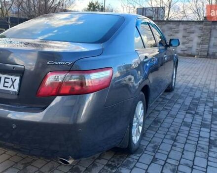 Серый Тойота Камри, объемом двигателя 2.36 л и пробегом 305 тыс. км за 7800 $, фото 30 на Automoto.ua