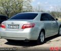 Сірий Тойота Камрі, об'ємом двигуна 2.4 л та пробігом 240 тис. км за 6999 $, фото 5 на Automoto.ua