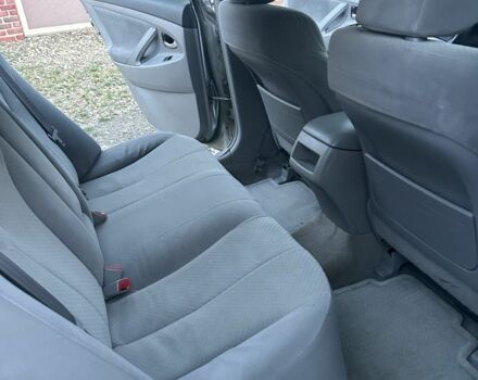 Серый Тойота Камри, объемом двигателя 0 л и пробегом 178 тыс. км за 7900 $, фото 19 на Automoto.ua