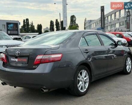 Серый Тойота Камри, объемом двигателя 3.46 л и пробегом 285 тыс. км за 8690 $, фото 8 на Automoto.ua