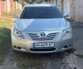 Сірий Тойота Камрі, об'ємом двигуна 2.4 л та пробігом 300 тис. км за 6525 $, фото 1 на Automoto.ua