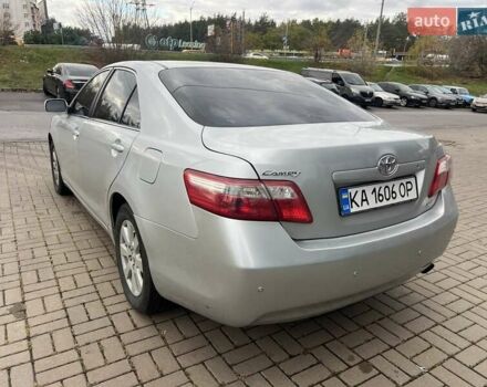 Тойота Камри 2007 в Киеве на Automoto.ua Серый Тойота Камри, объемом двигателя 2.4 л и пробегом 210 тыс. км за 7999 $, фото 5 на Automoto.ua