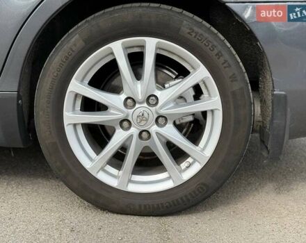 Серый Тойота Камри, объемом двигателя 3.46 л и пробегом 285 тыс. км за 8690 $, фото 9 на Automoto.ua