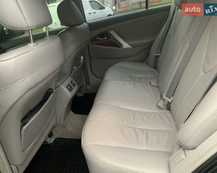 Серый Тойота Камри, объемом двигателя 3.5 л и пробегом 290 тыс. км за 9000 $, фото 20 на Automoto.ua