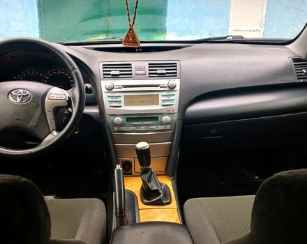 Сірий Тойота Камрі, об'ємом двигуна 2.4 л та пробігом 375 тис. км за 6500 $, фото 8 на Automoto.ua
