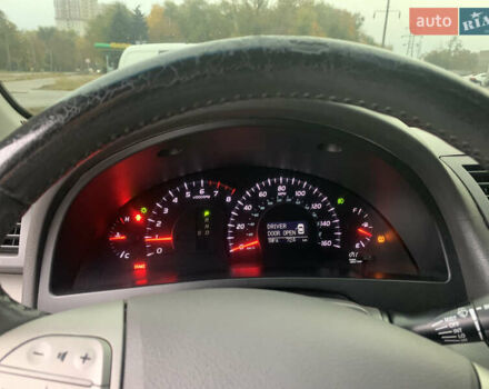 Серый Тойота Камри, объемом двигателя 3.5 л и пробегом 290 тыс. км за 9000 $, фото 17 на Automoto.ua