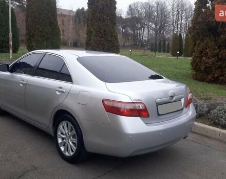 Серый Тойота Камри, объемом двигателя 2.4 л и пробегом 193 тыс. км за 10700 $, фото 8 на Automoto.ua