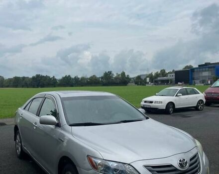 Серый Тойота Камри, объемом двигателя 2.4 л и пробегом 192 тыс. км за 8000 $, фото 4 на Automoto.ua