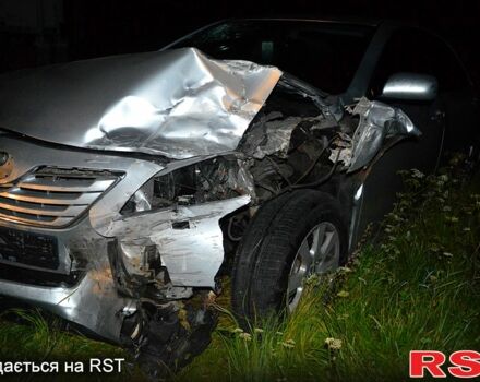 Тойота Камри 2007 в Киеве на Automoto.ua Серый Тойота Камри, объемом двигателя 2.4 л и пробегом 0 тыс. км за 4500 $, фото 3 на Automoto.ua