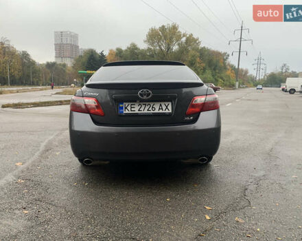 Серый Тойота Камри, объемом двигателя 3.5 л и пробегом 290 тыс. км за 9000 $, фото 8 на Automoto.ua