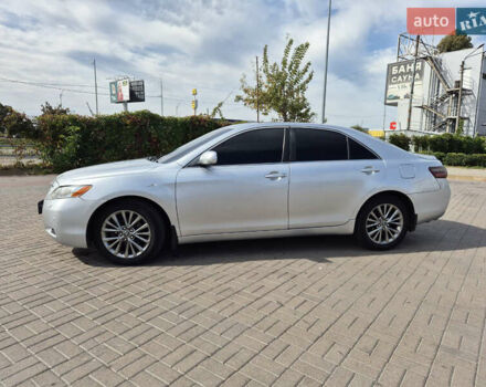 Серый Тойота Камри, объемом двигателя 3.46 л и пробегом 305 тыс. км за 8500 $, фото 8 на Automoto.ua