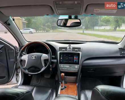 Сірий Тойота Камрі, об'ємом двигуна 3.5 л та пробігом 332 тис. км за 8700 $, фото 13 на Automoto.ua