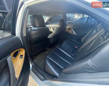 Серый Тойота Камри, объемом двигателя 3.46 л и пробегом 400 тыс. км за 8000 $, фото 6 на Automoto.ua