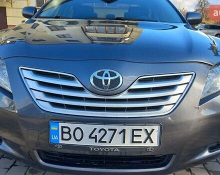 Серый Тойота Камри, объемом двигателя 2.36 л и пробегом 305 тыс. км за 7800 $, фото 32 на Automoto.ua