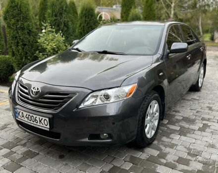 Серый Тойота Камри, объемом двигателя 2.4 л и пробегом 220 тыс. км за 8700 $, фото 8 на Automoto.ua