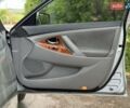 Сірий Тойота Камрі, об'ємом двигуна 2.4 л та пробігом 308 тис. км за 7799 $, фото 18 на Automoto.ua