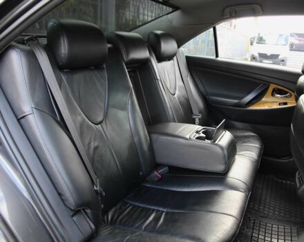 Сірий Тойота Камрі, об'ємом двигуна 3.5 л та пробігом 231 тис. км за 10000 $, фото 8 на Automoto.ua