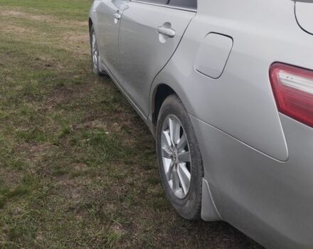 Серый Тойота Камри, объемом двигателя 3.5 л и пробегом 200 тыс. км за 8800 $, фото 3 на Automoto.ua