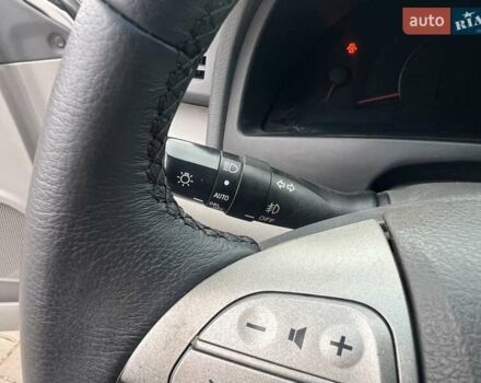 Тойота Камри 2007 в Киеве на Automoto.ua Серый Тойота Камри, объемом двигателя 2.4 л и пробегом 210 тыс. км за 7999 $, фото 10 на Automoto.ua