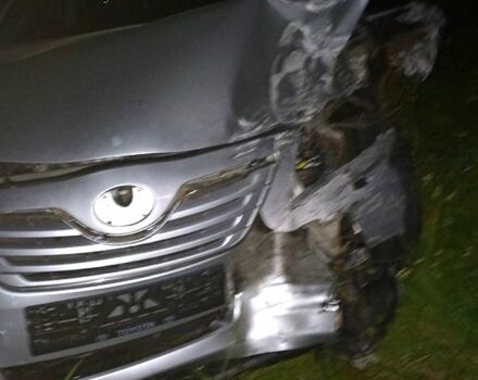 Тойота Камри 2007 в Киеве на Automoto.ua Серый Тойота Камри, объемом двигателя 2.4 л и пробегом 0 тыс. км за 4500 $, фото 10 на Automoto.ua