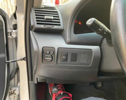 Серый Тойота Камри, объемом двигателя 2.4 л и пробегом 200 тыс. км за 7000 $, фото 9 на Automoto.ua