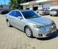 Сірий Тойота Камрі, об'ємом двигуна 3.5 л та пробігом 303 тис. км за 8500 $, фото 1 на Automoto.ua