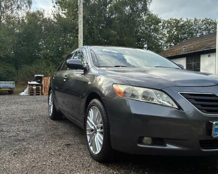 Сірий Тойота Камрі, об'ємом двигуна 2.36 л та пробігом 274 тис. км за 7689 $, фото 2 на Automoto.ua