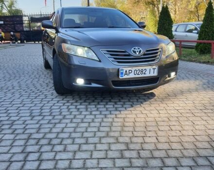 Серый Тойота Камри, объемом двигателя 2.4 л и пробегом 193 тыс. км за 9900 $, фото 1 на Automoto.ua