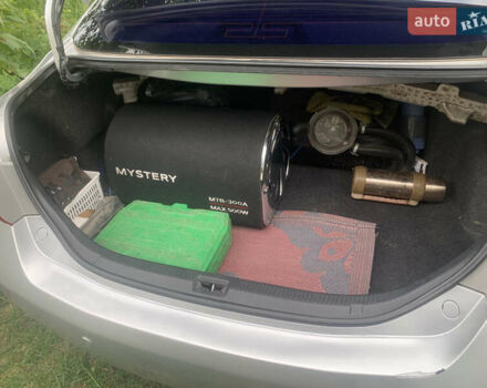 Сірий Тойота Камрі, об'ємом двигуна 3.5 л та пробігом 280 тис. км за 8500 $, фото 6 на Automoto.ua