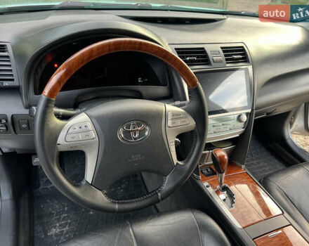 Серый Тойота Камри, объемом двигателя 3.5 л и пробегом 326 тыс. км за 14700 $, фото 8 на Automoto.ua