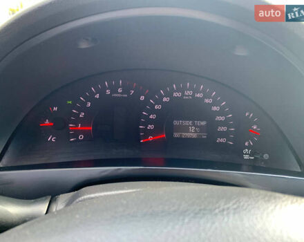 Сірий Тойота Камрі, об'ємом двигуна 2.4 л та пробігом 279 тис. км за 8200 $, фото 11 на Automoto.ua