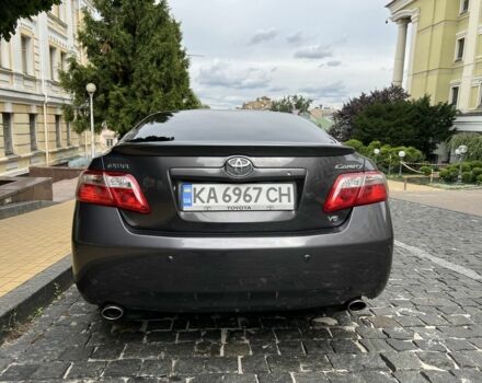 Серый Тойота Камри, объемом двигателя 3.5 л и пробегом 336 тыс. км за 8800 $, фото 6 на Automoto.ua