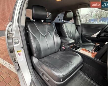 Серый Тойота Камри, объемом двигателя 3.5 л и пробегом 223 тыс. км за 8300 $, фото 44 на Automoto.ua