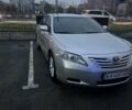 Серый Тойота Камри, объемом двигателя 2.36 л и пробегом 180 тыс. км за 9200 $, фото 1 на Automoto.ua