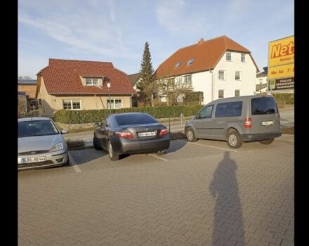 Серый Тойота Камри, объемом двигателя 2.4 л и пробегом 213 тыс. км за 9300 $, фото 1 на Automoto.ua