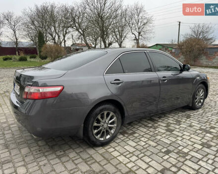 Сірий Тойота Камрі, об'ємом двигуна 3.46 л та пробігом 400 тис. км за 8800 $, фото 9 на Automoto.ua