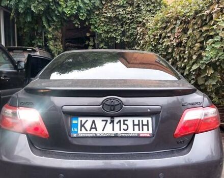 Серый Тойота Камри, объемом двигателя 3.5 л и пробегом 335 тыс. км за 10000 $, фото 12 на Automoto.ua