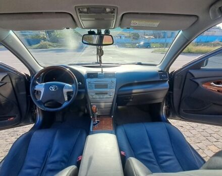 Сірий Тойота Камрі, об'ємом двигуна 3.5 л та пробігом 235 тис. км за 8200 $, фото 9 на Automoto.ua