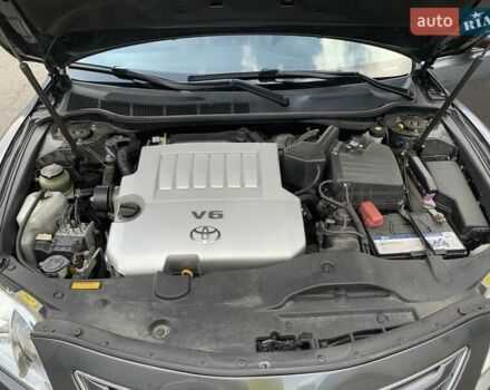 Серый Тойота Камри, объемом двигателя 3.5 л и пробегом 264 тыс. км за 8700 $, фото 34 на Automoto.ua