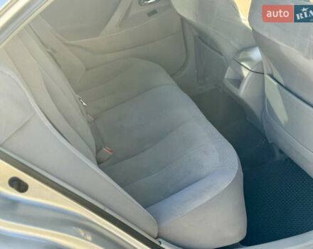 Тойота Камри 2008 в Жмеренке на Automoto.ua Серый Тойота Камри, объемом двигателя 2.36 л и пробегом 256 тыс. км за 8200 $, фото 11 на Automoto.ua