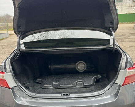 Сірий Тойота Камрі, об'ємом двигуна 3.5 л та пробігом 260 тис. км за 9400 $, фото 8 на Automoto.ua