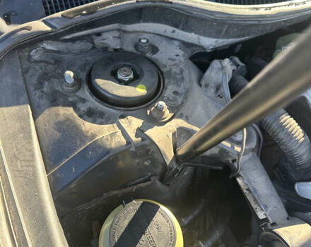 Серый Тойота Камри, объемом двигателя 3.46 л и пробегом 340 тыс. км за 12400 $, фото 24 на Automoto.ua